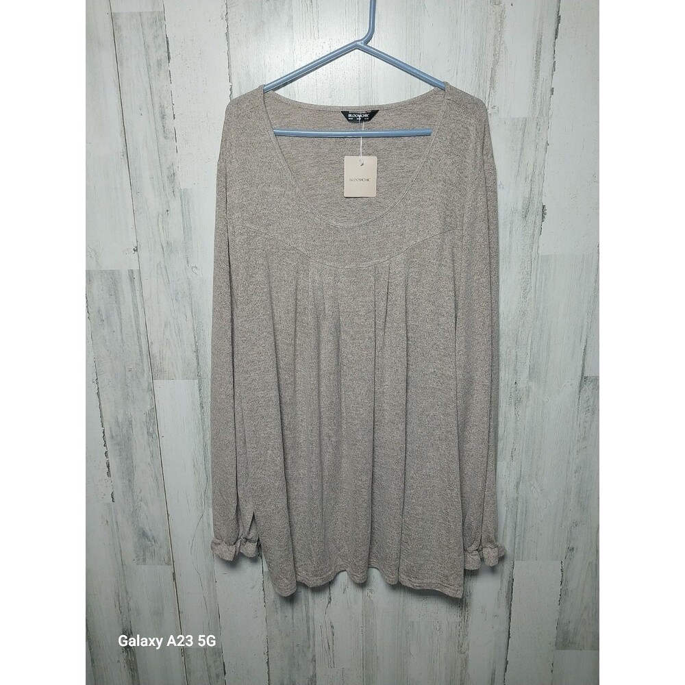 Bloomchic Women's Size 28 Beige Pleated Front Knit Long Sleeve Top